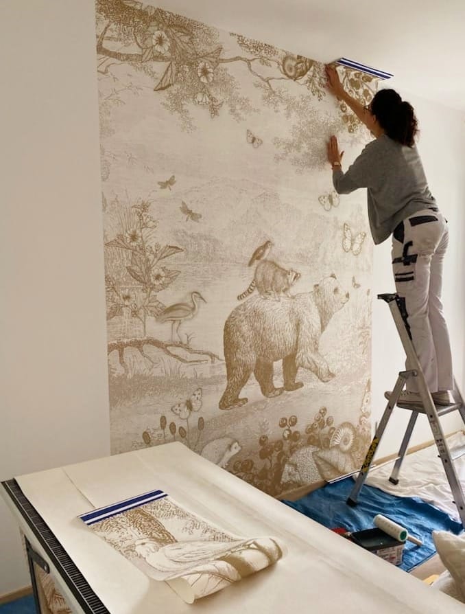 Artisan Nantes pose papier peint panoramique chambre
