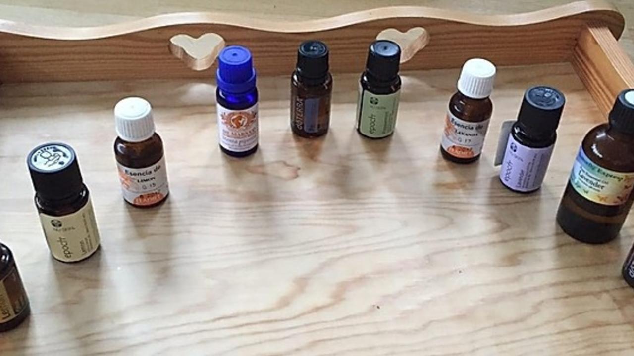 Muchas marcas de aceites esenciales que dicen ser 100% naturales