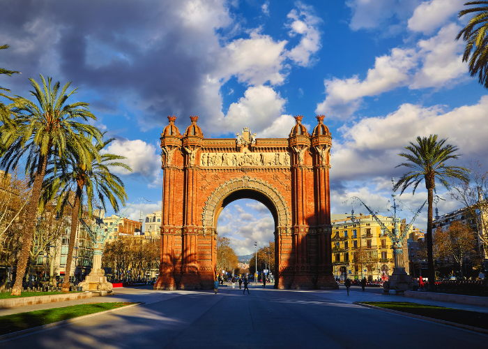 Ciutat vella, en que invertir en barcelona, barcelona inversiones, inversion barcelona, venta de pisos en barcelona, departamento en venta barcelona españa, idealista barcelona compra, fotocasa barcelona, piso barato barcelona, comprar piso en barcelona, idealista barcelona, barcelona idealista,  piso comprar barcelona, barcelona inversiones, apartamentos en barcelona venta, deptos en barcelona, comprar apartamento barcelona barato, airbnb barcelona, inmobiliaria barcelona, 