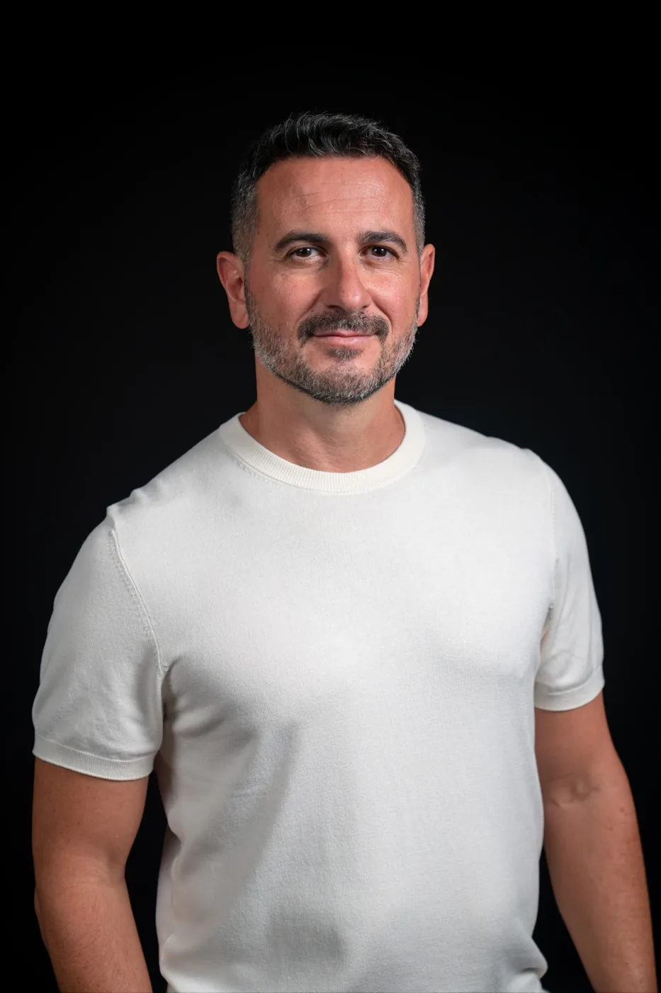 Tony Espigares sonriendo