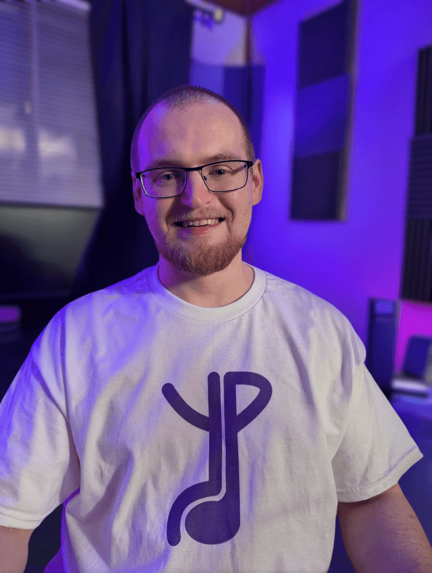 yellavel in the studio