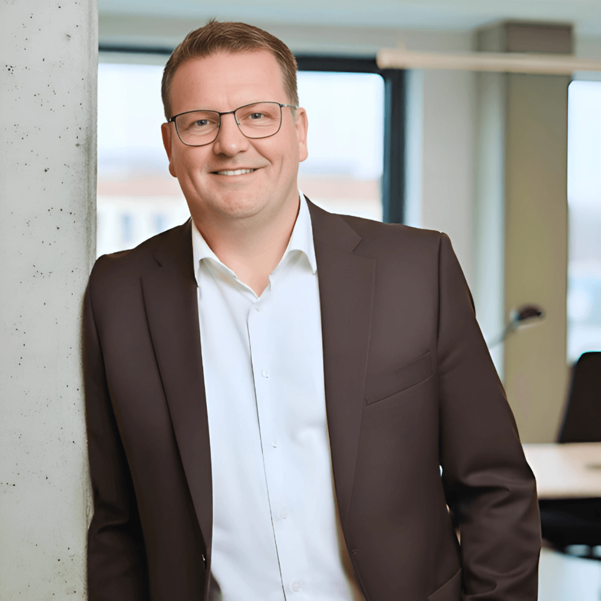 Jetzt kostenfreies Erstgespräch zur Vertriebsoptimierung im Mittelstand mit Leif Ottersky vereinbaren