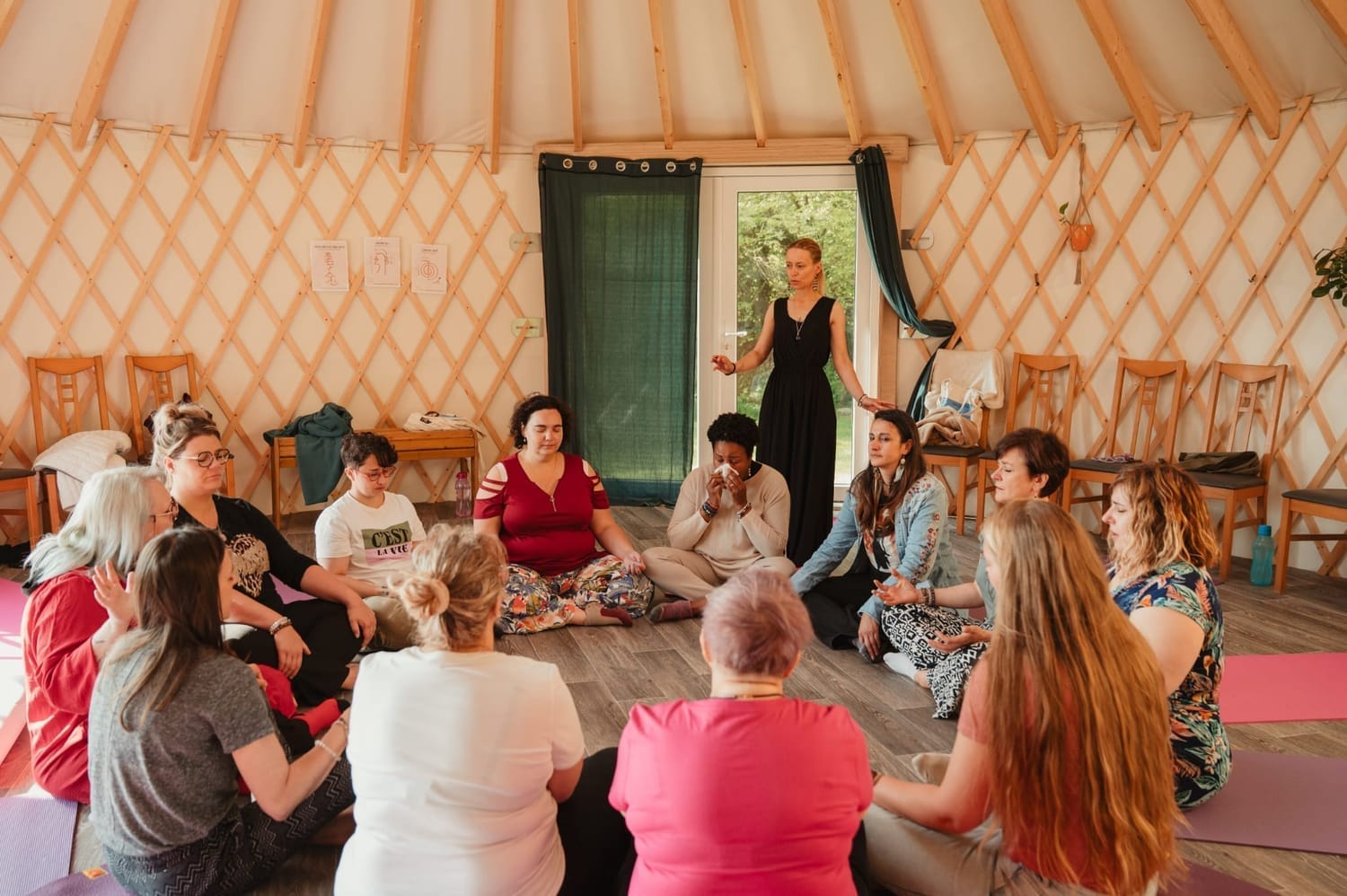 ames, betty brochet,formation, luminescence, energie subtile, revelation, vies anterieures, lithothérapie, pierre, vie, energie