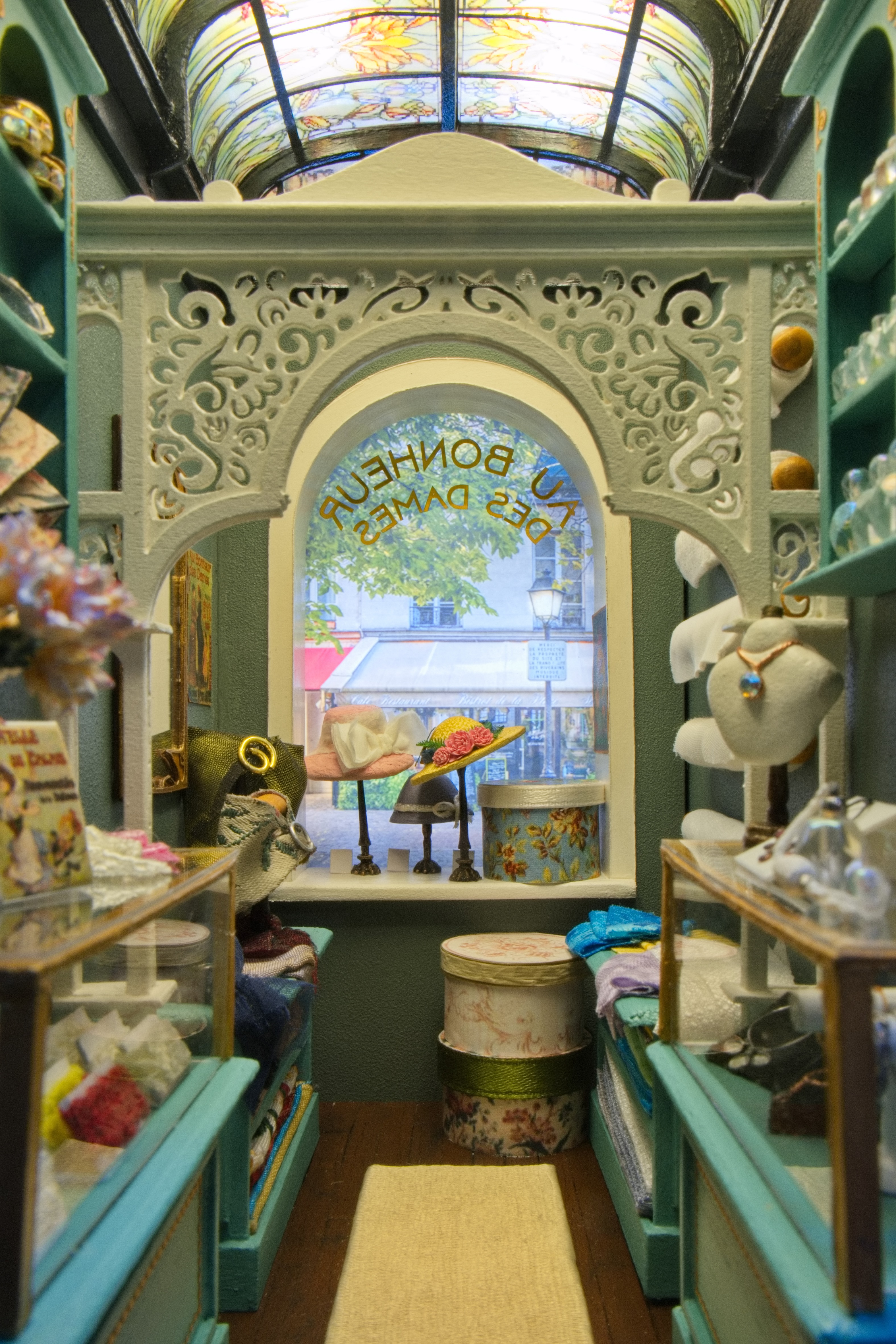 Booknook Au bonheur des dames Zola Un Monde Parfait