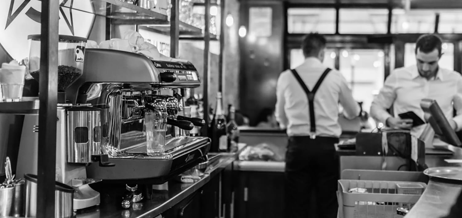 Coffee bar atmosphere – lifestyle context for Cold Brew Coffee Lab branding