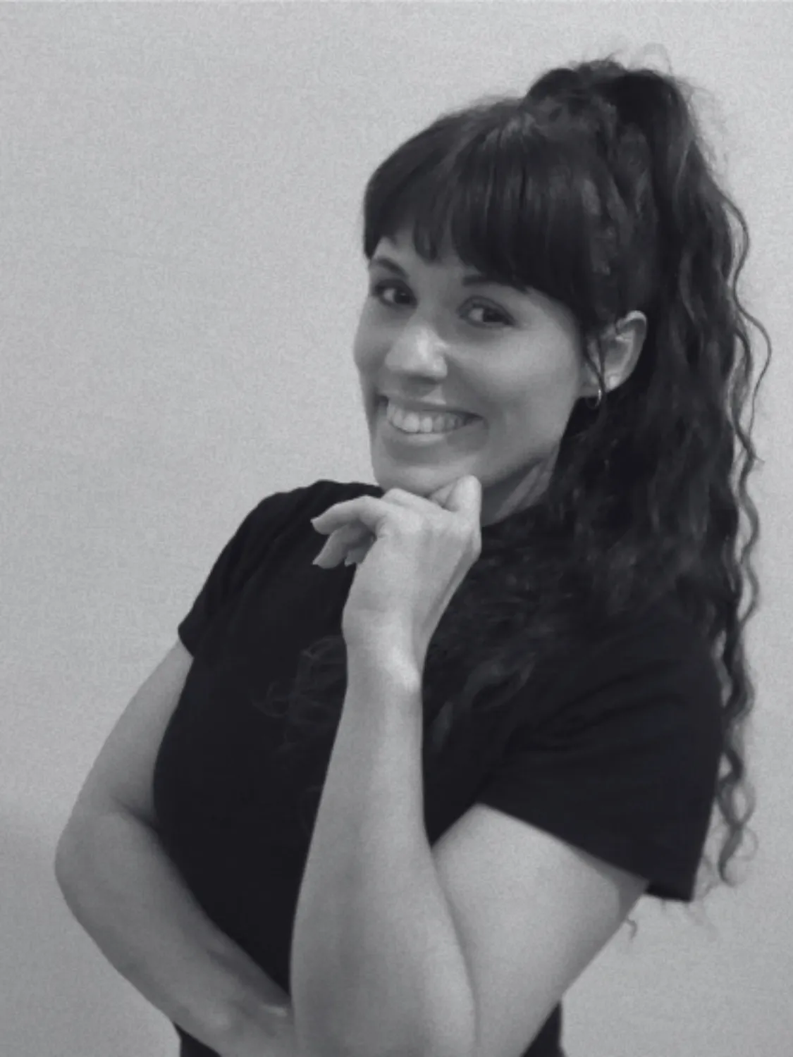 evelyn-pereira-diseño de landing page minimalista en Systeme.io