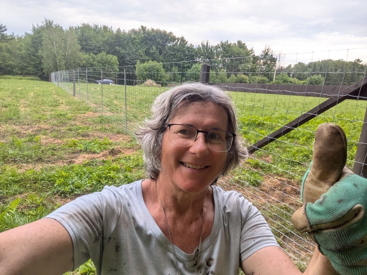 Nathalie sur son terrain