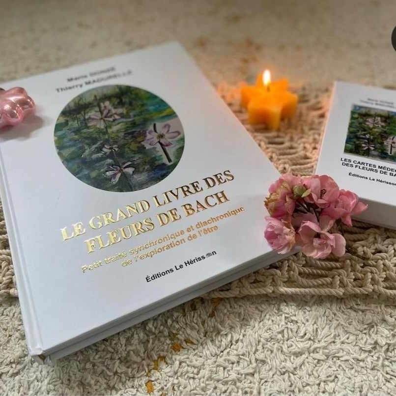 Le Grand Livre des Fleurs de Bach et/ou les Cartes Médecine des Fleurs de Bach