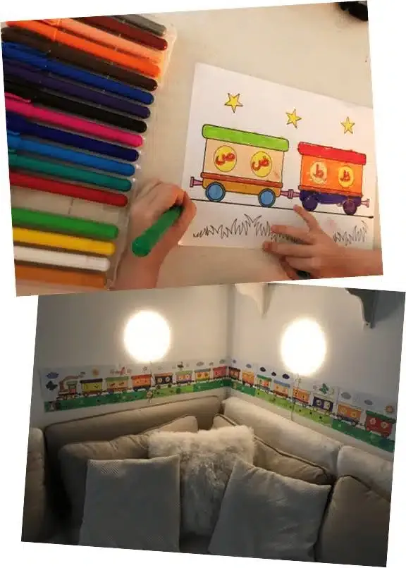 Enfant qui colorie le petit train de l'alphabet arabe
