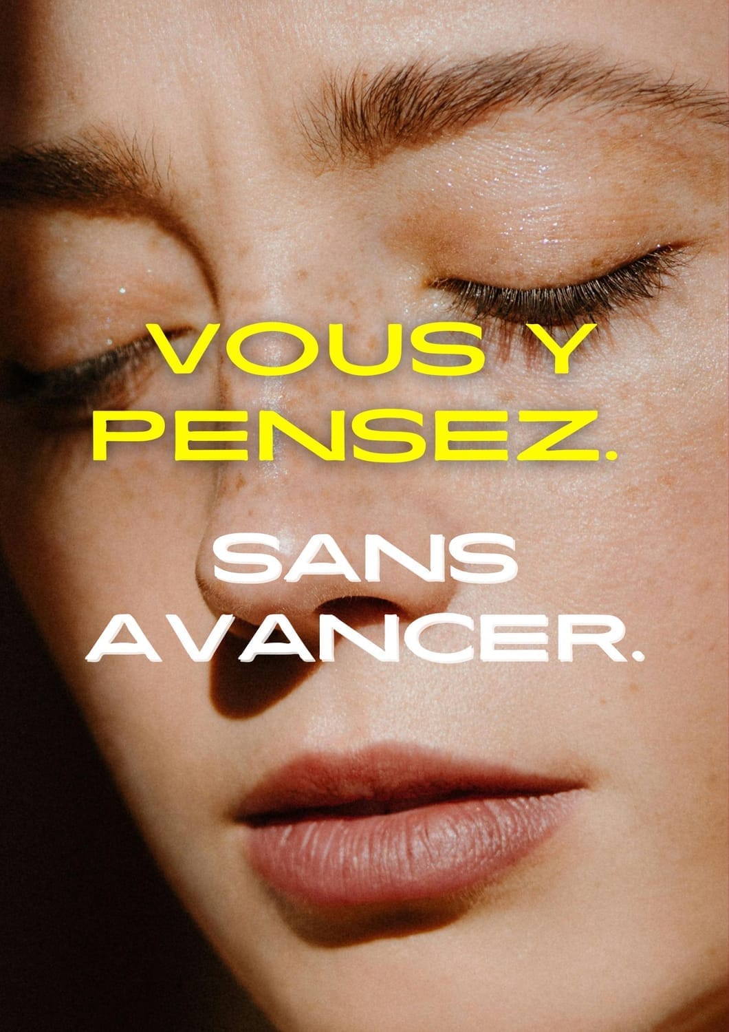 Femme en réflexion, en proie à un choix ou un doute personnel