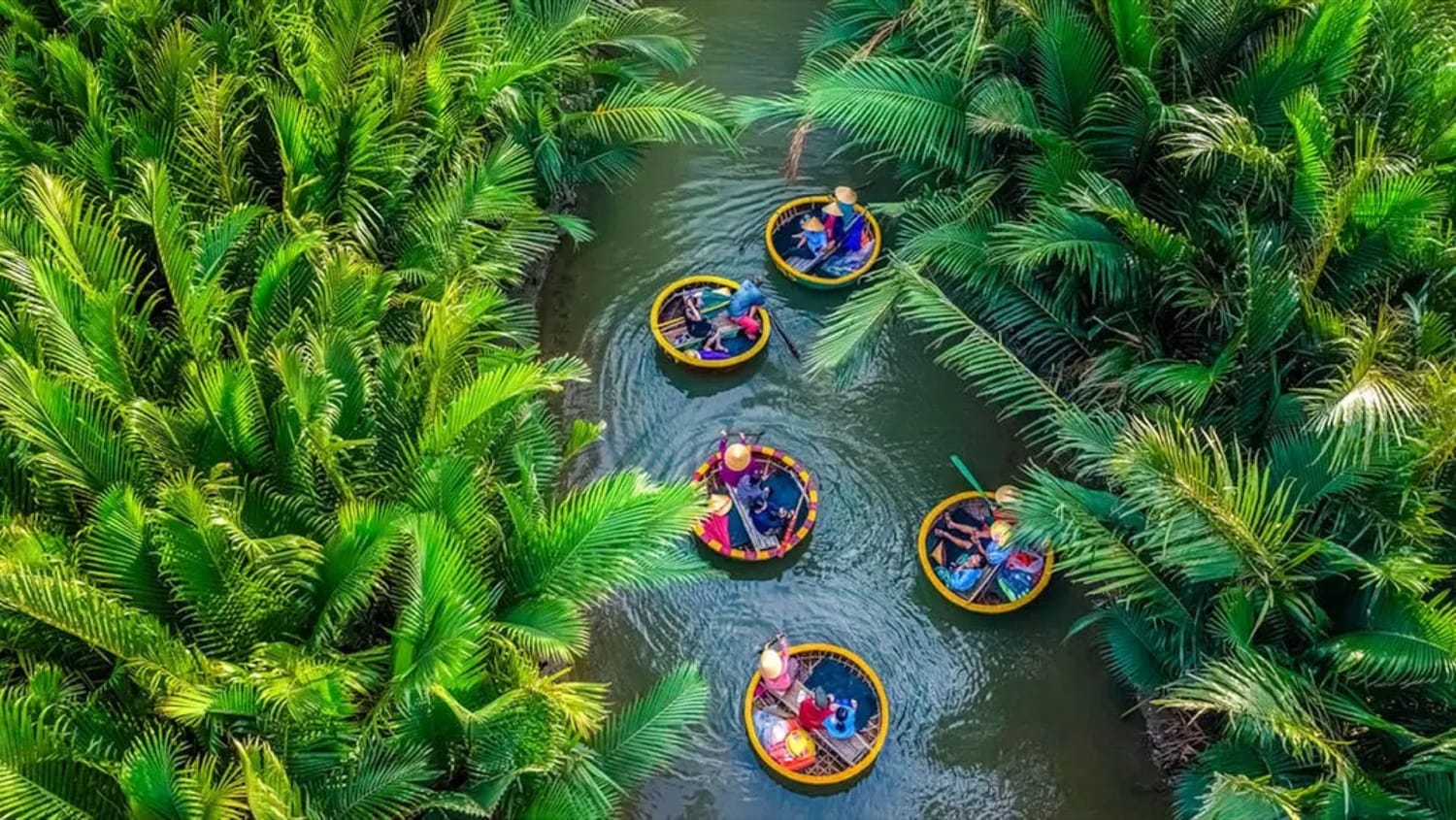 BASKET-BOATS · HOI AN