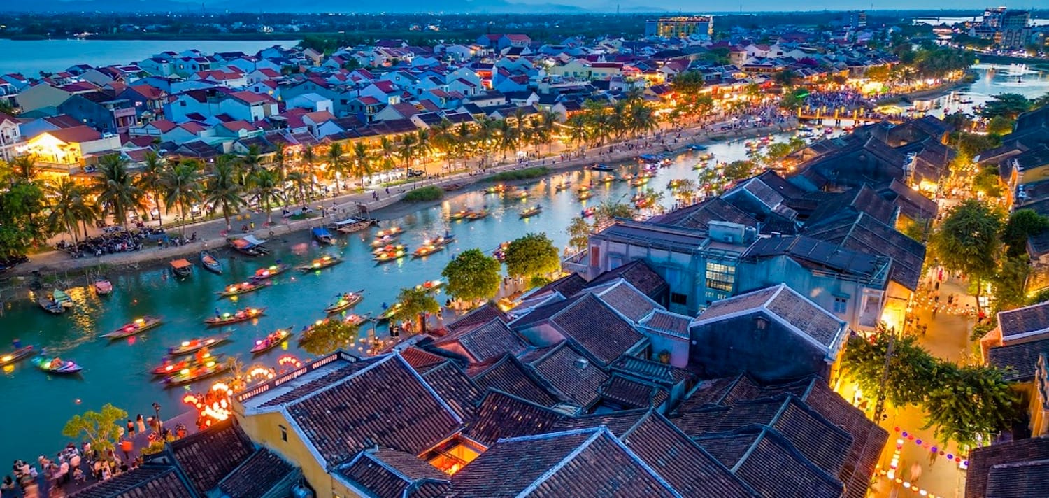 HOI AN BEI NACHT