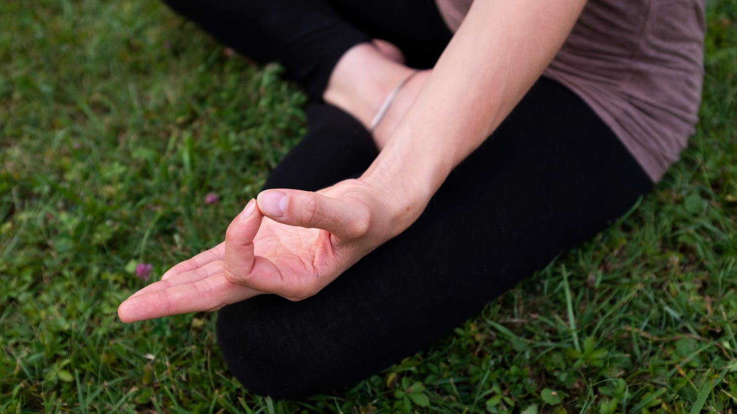 Chin mudra — geste de conscience
