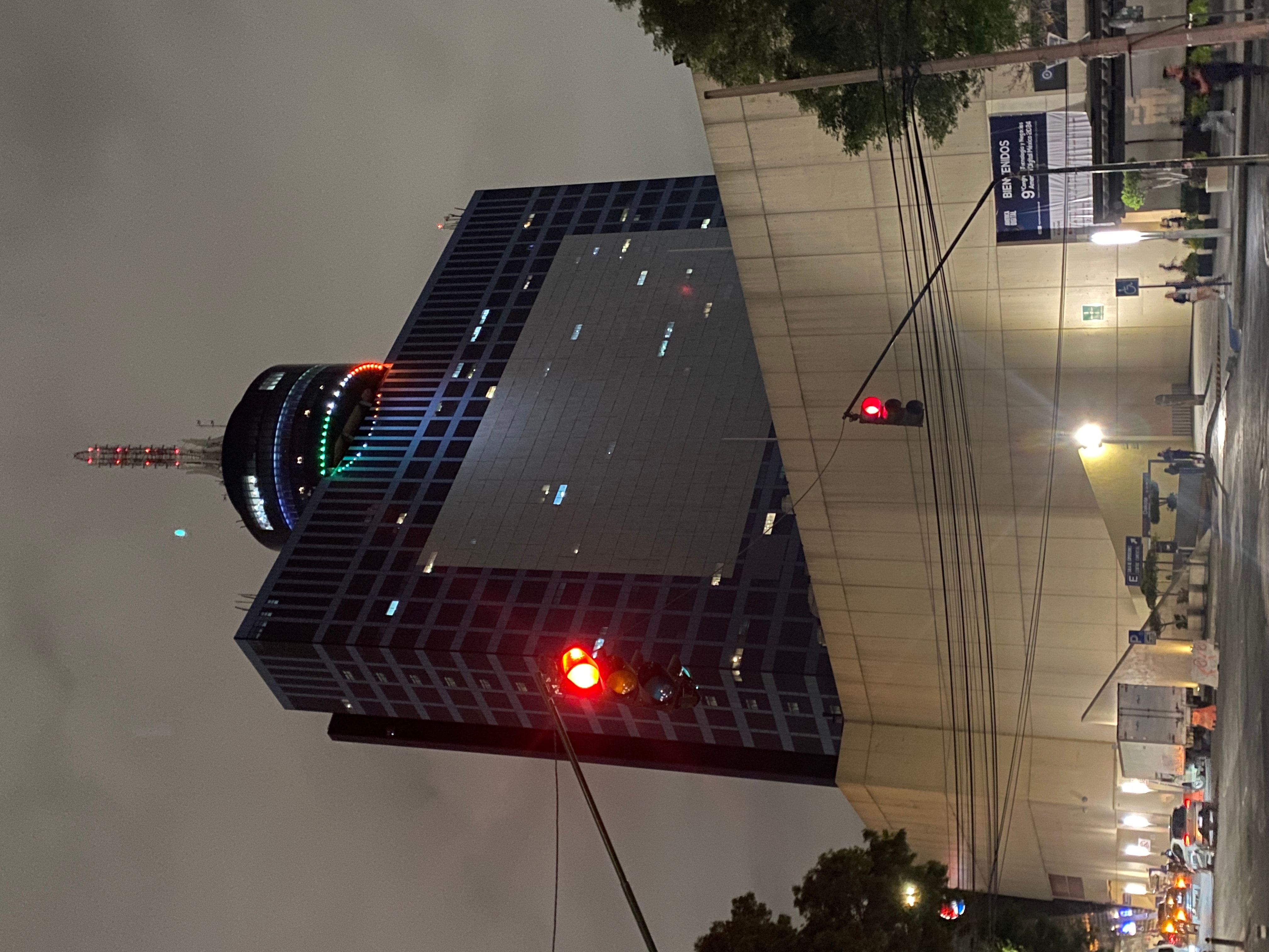 Dr. Boaz Goss visits the Mexican World Trade Center | The Orthodox Snake Writing Agency