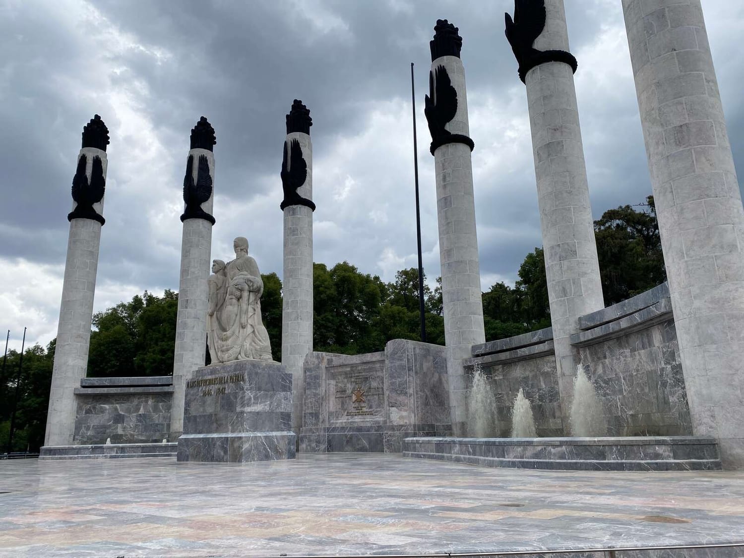 Dr. Boaz Goss sees the Altar to the Homeland | The Orthodox Snake Writing Agency