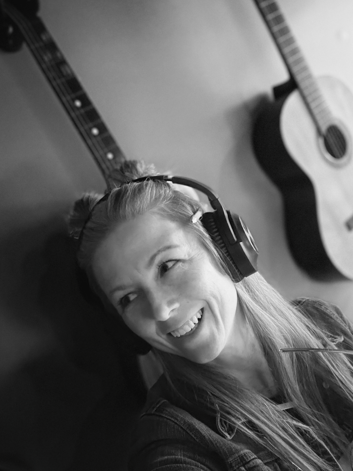 Lisa Pipes - list of songs