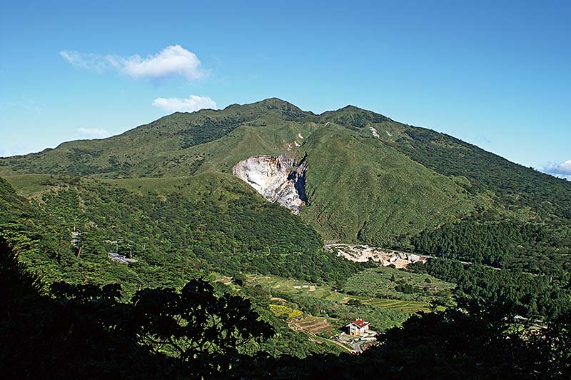Epic Taiwan Mountain Adventure