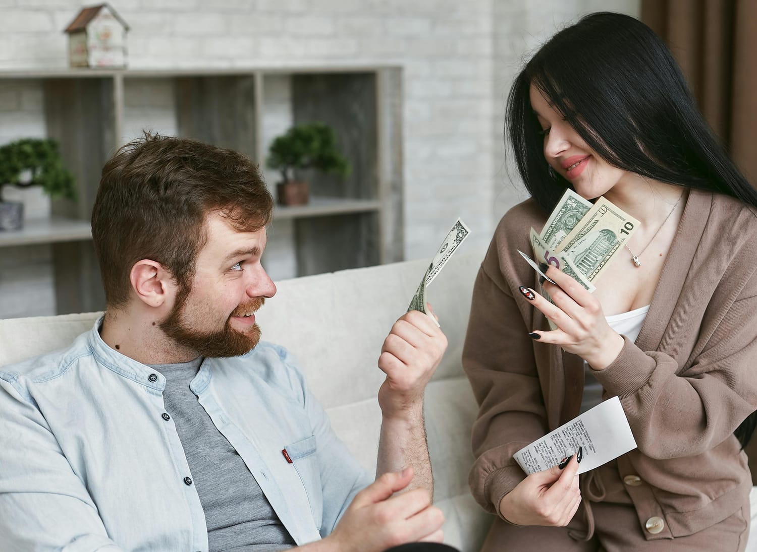 Réduire ses dépenses sans frustration grâce à une consommation plus consciente