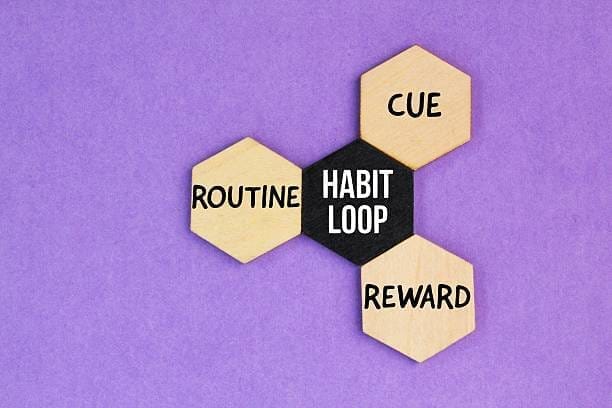 habit psychology, making habits stick, habit loop