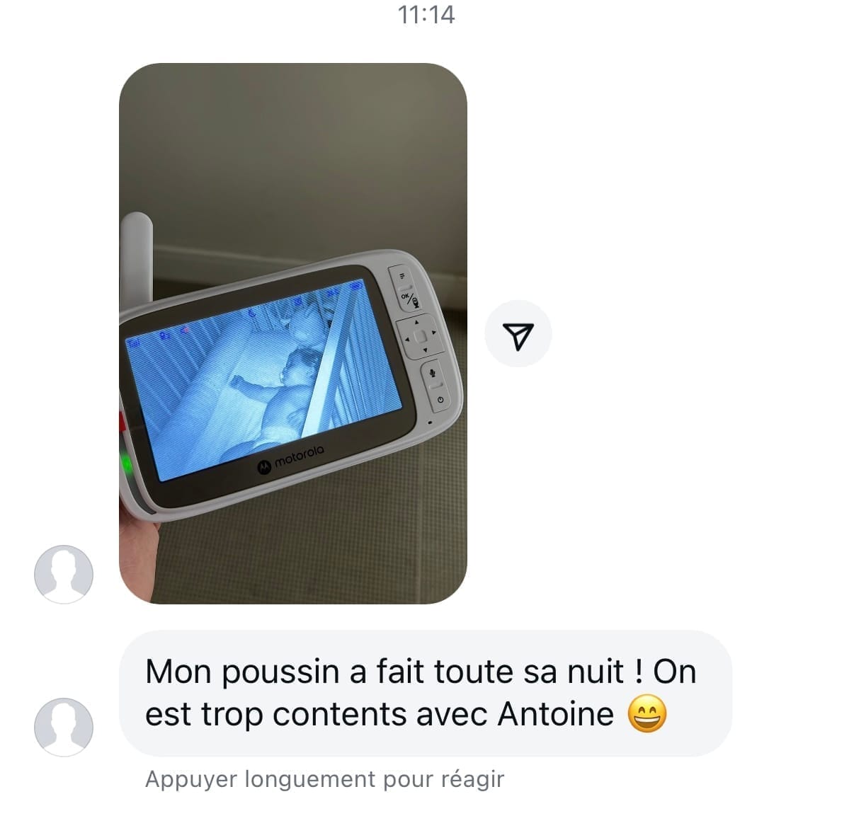 Bébé qui dort vu sur babyphone