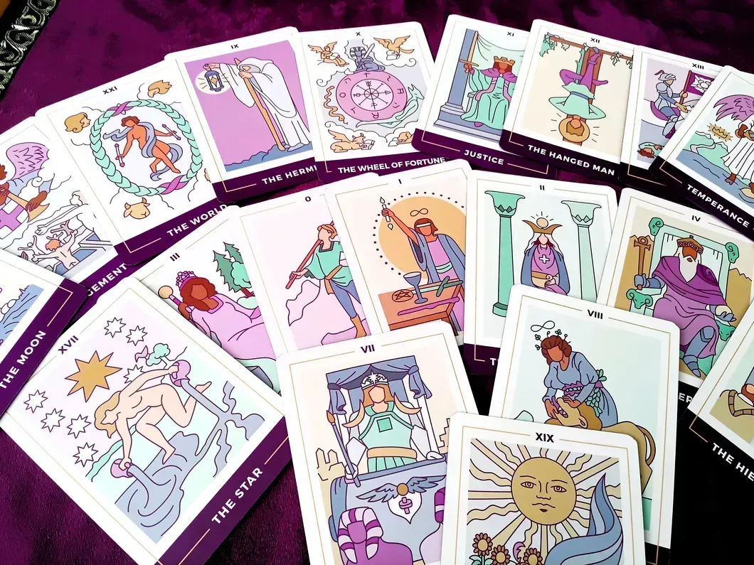 Biddy Tarot deck