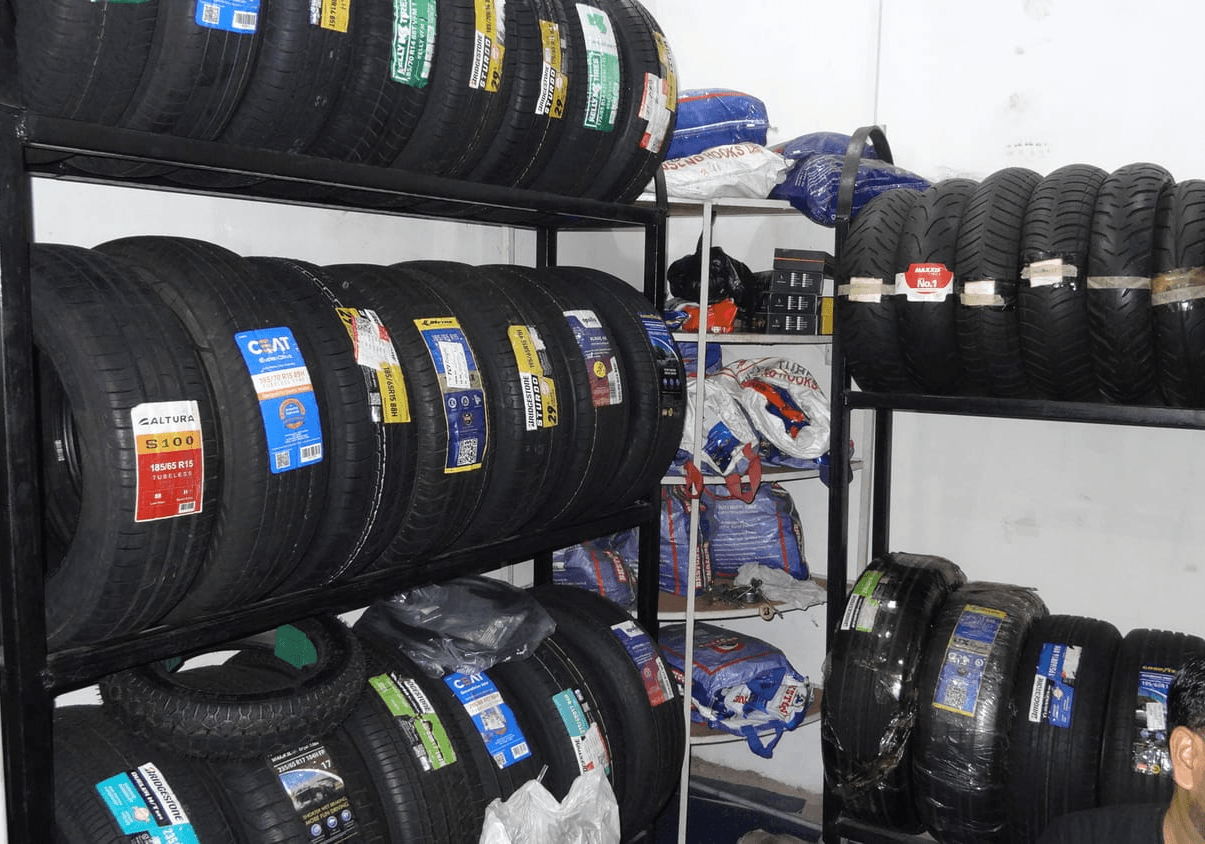 The Tyre Shop | Shiv Naresh Traders – Ramanujganj