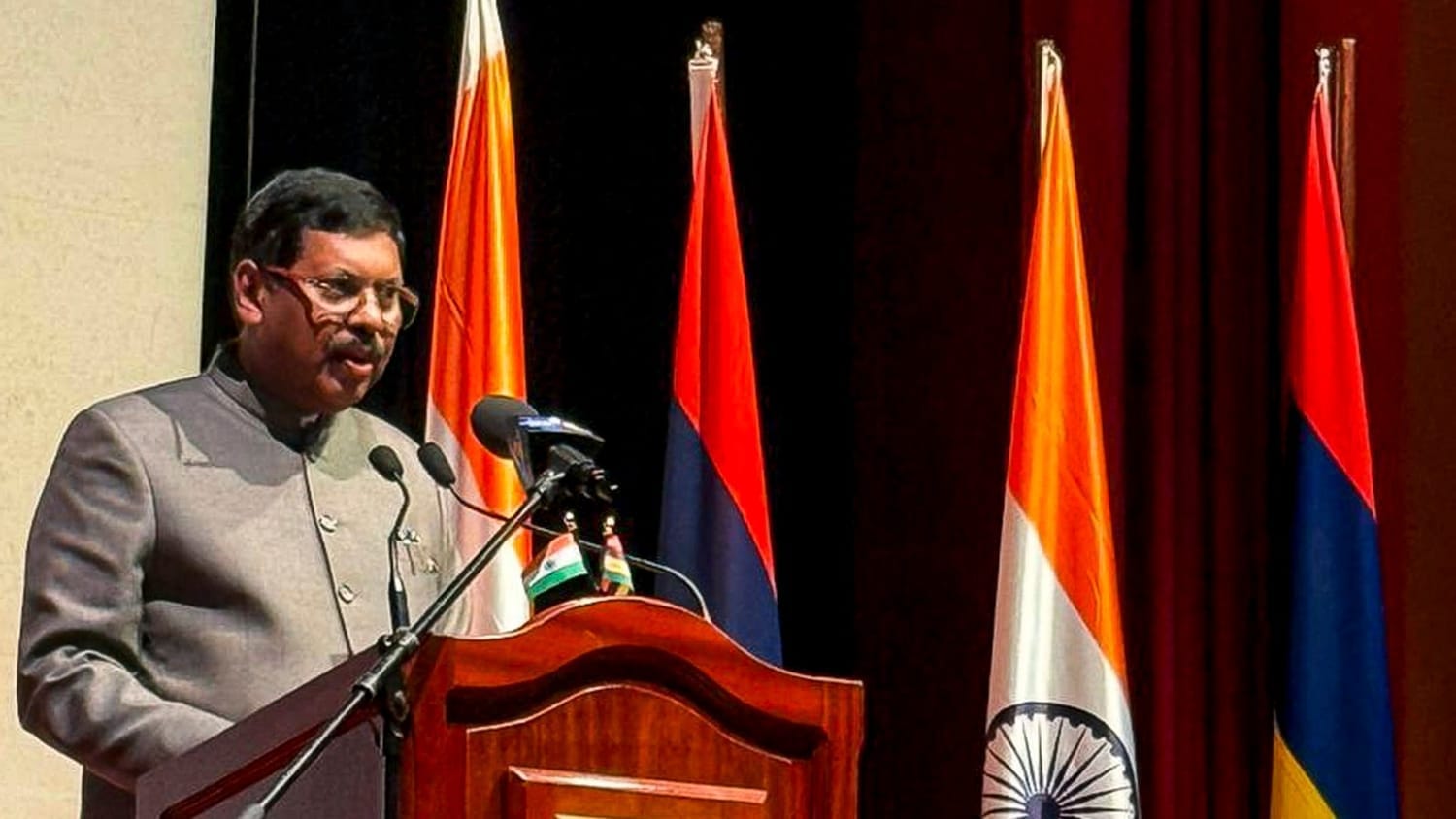 Shoe Thrown at Chief Justice of India BR Gavai: Nation Condemns ‘Attack on Judiciary’