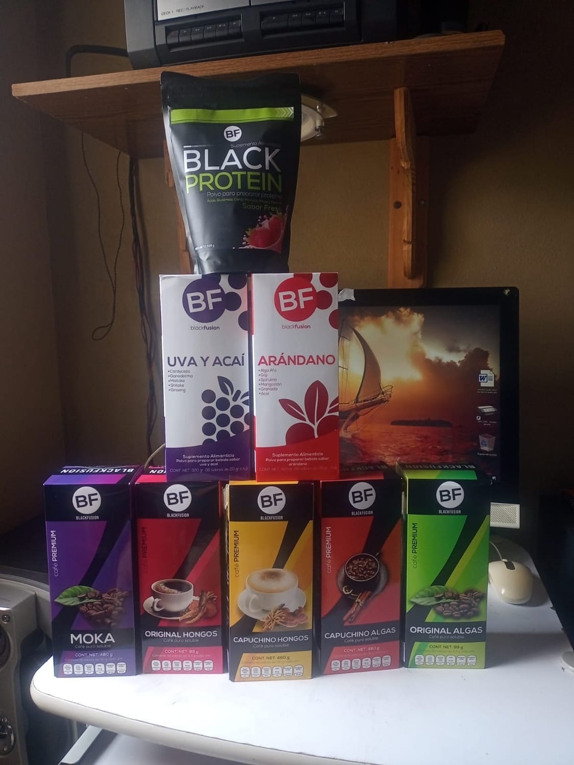 Contamos con innovadores productos, que sobresalen por sus múltiples beneficios: calidad, pureza, investigación y desarrollo científico, que avalan los resultados y la aceptación en el cliente final.