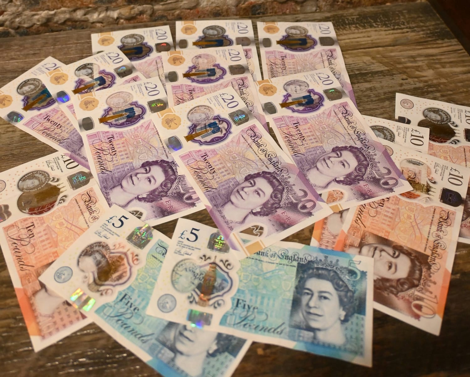 side hustle idea: build an automated cash machine to earn money after your day job everyday