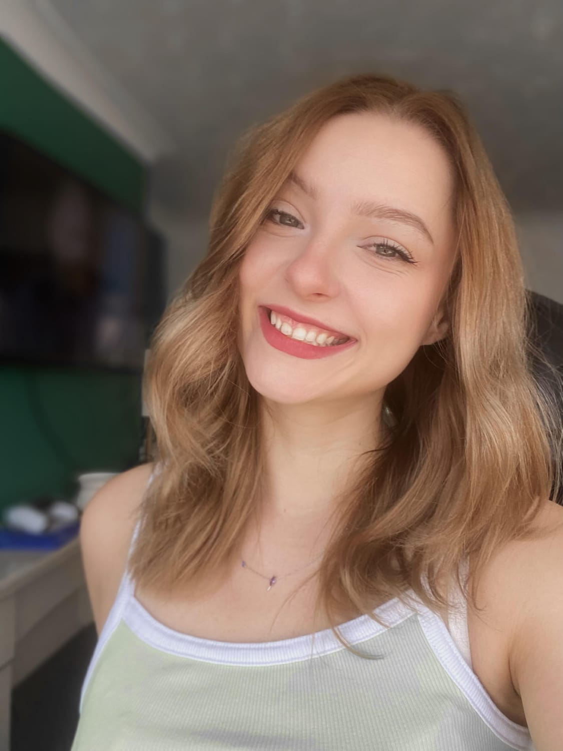 Ana - English coach for tech professionals