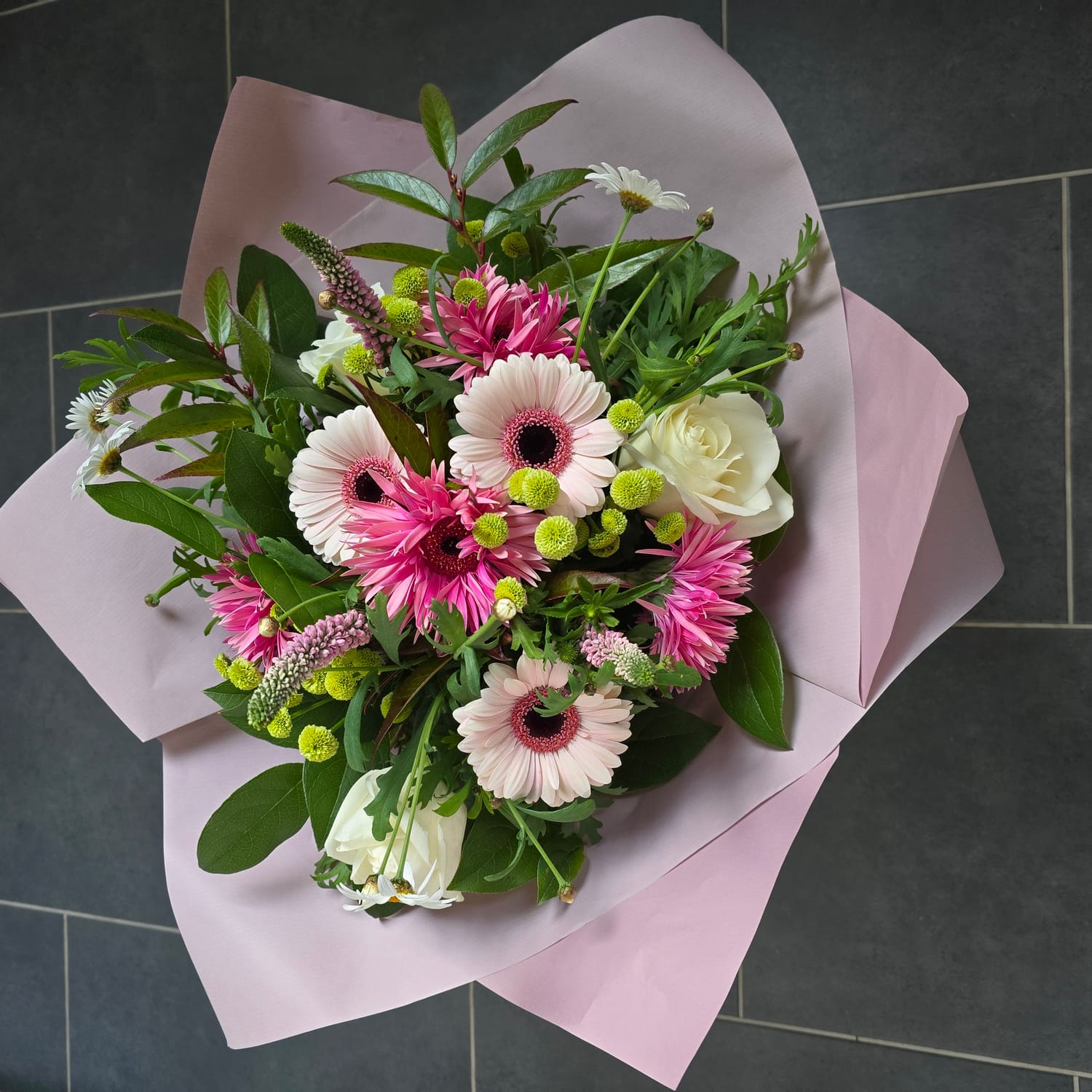 About Our School based in the beautiful countryside just outside Exeter in Devon. Highest qualified floristry team to support you