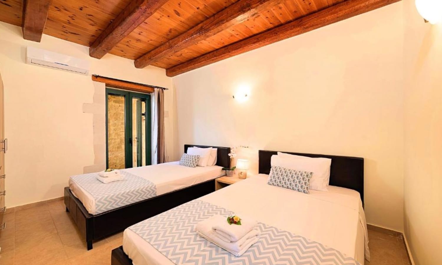 chambre 1 avec lits simples