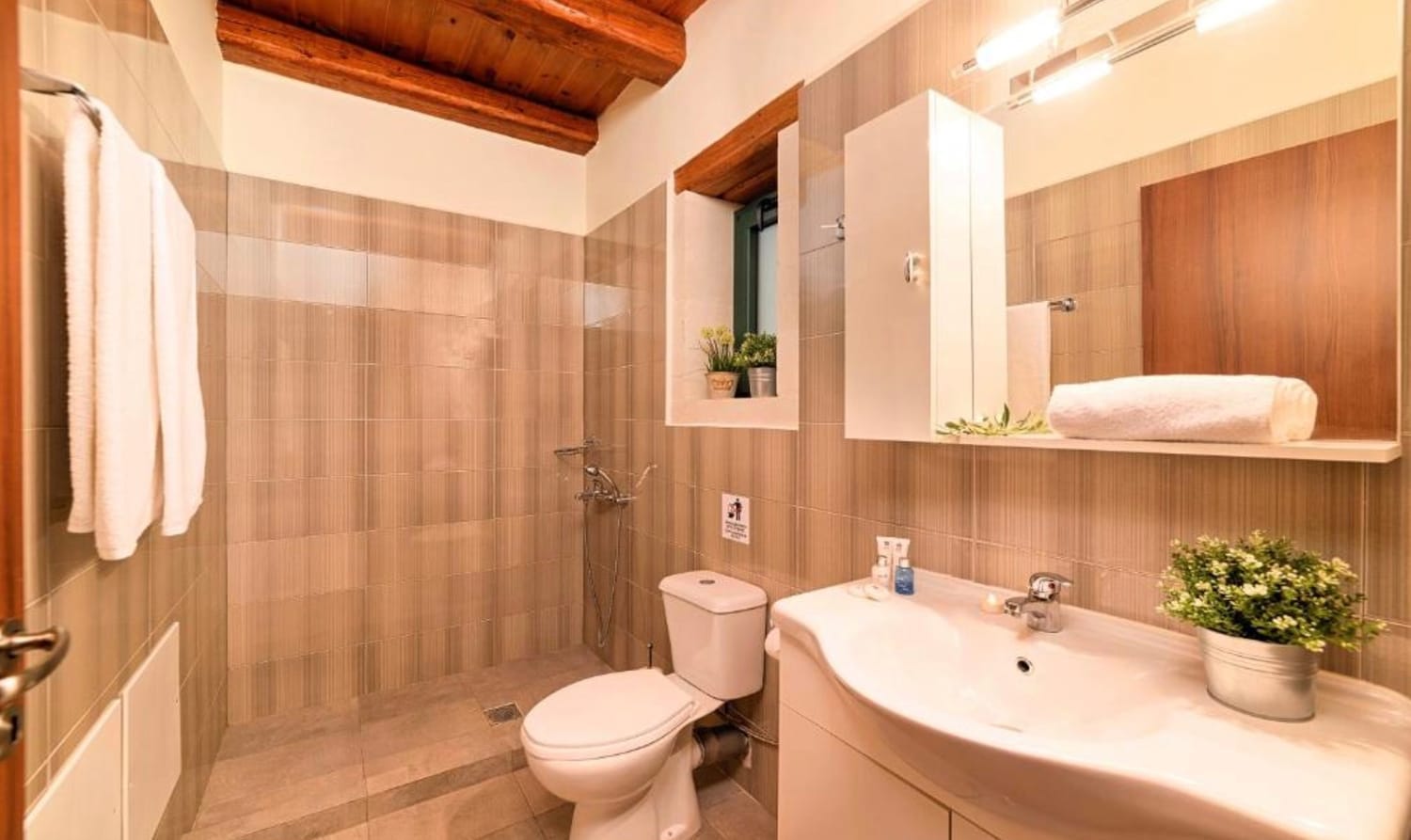 chambre 3 avec lits simples