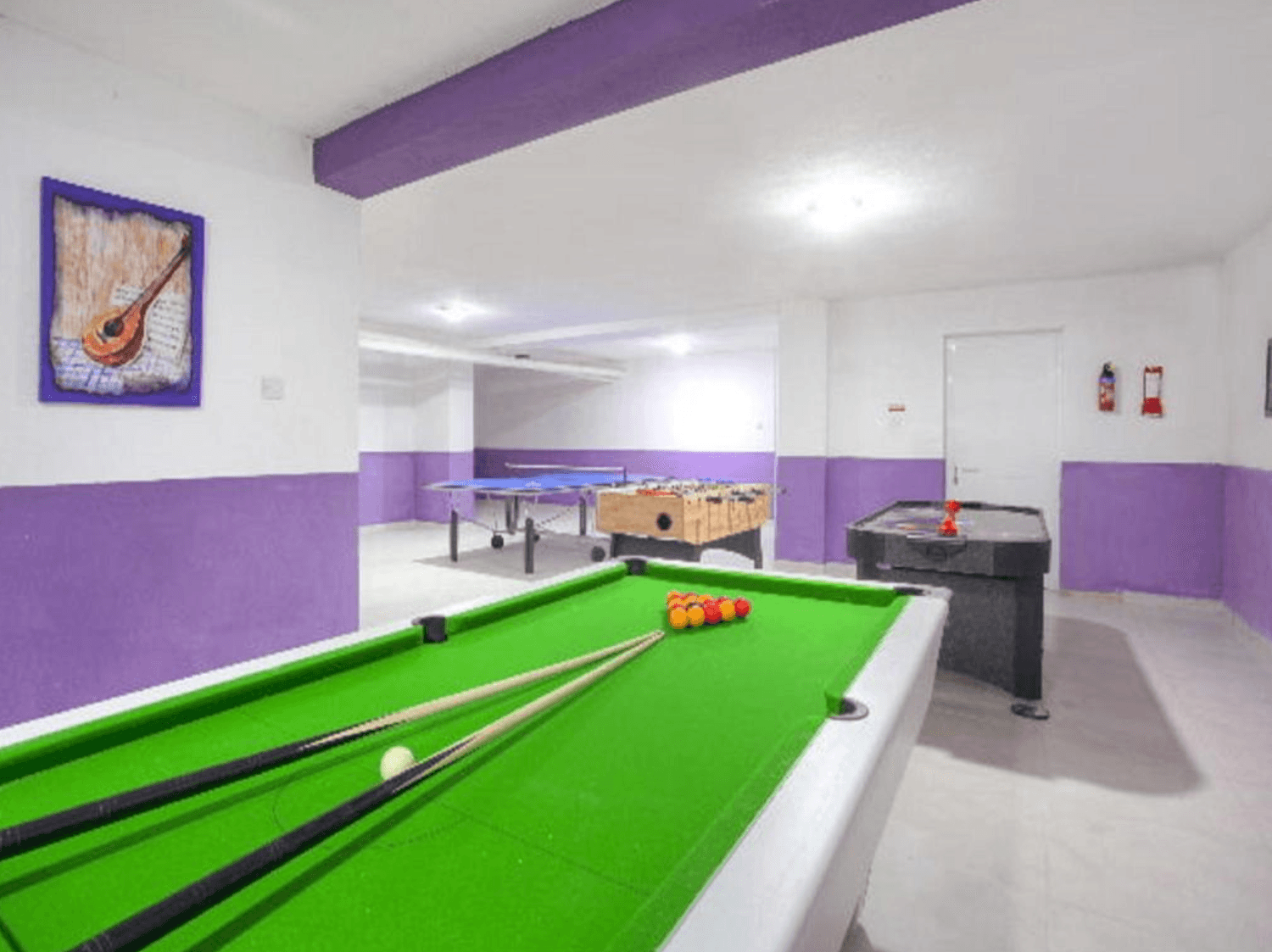 salle de jeux entièrement équipée