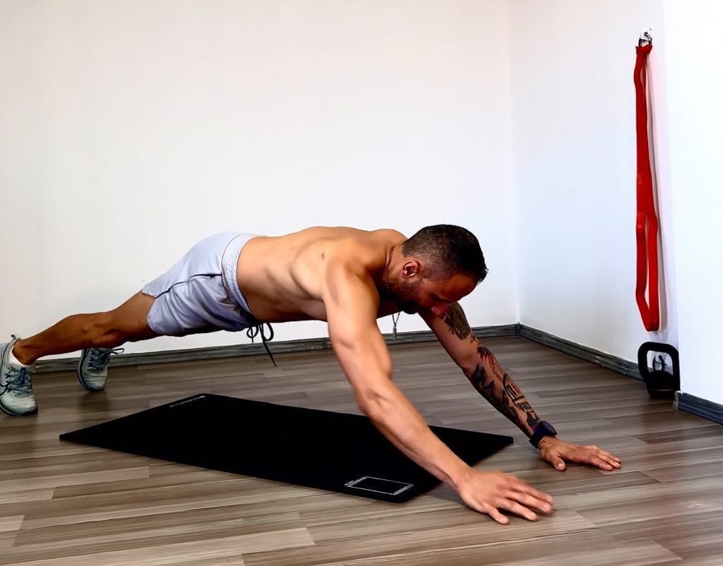 plank cu extensie pentru abdomen