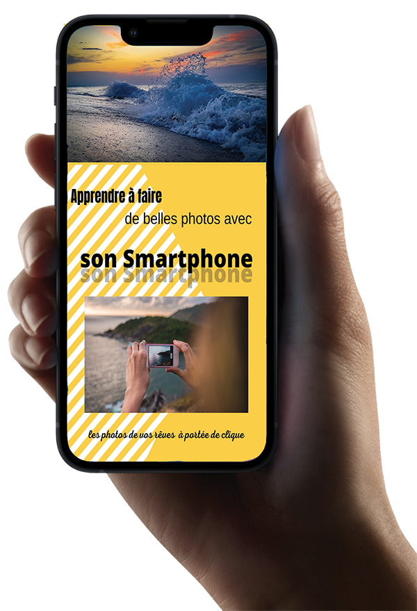 Main qui tiens un iPhone