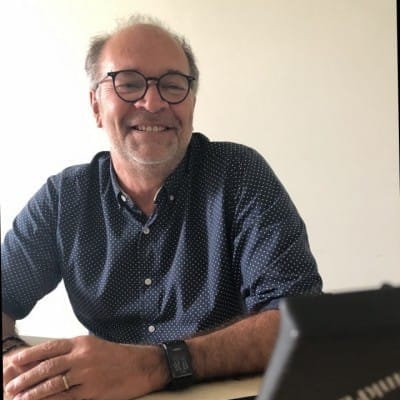 Photo de Claude Mansart témoignage pour NEA Académie