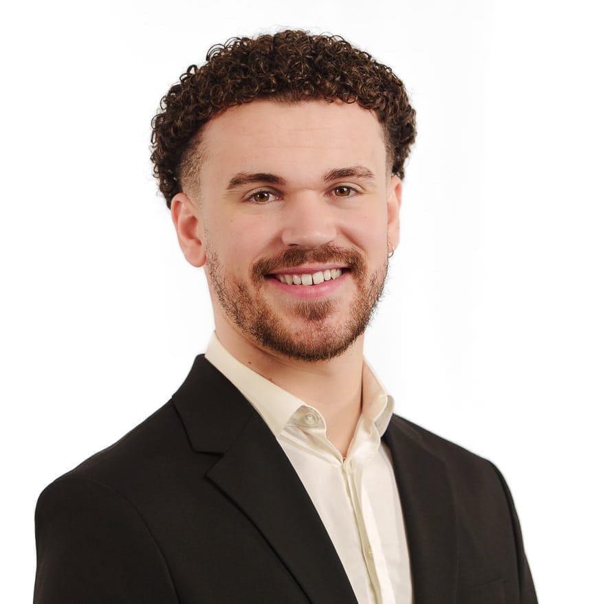 Esteban Viu Bras droit & Responsable Developpement Digital NEA Academie