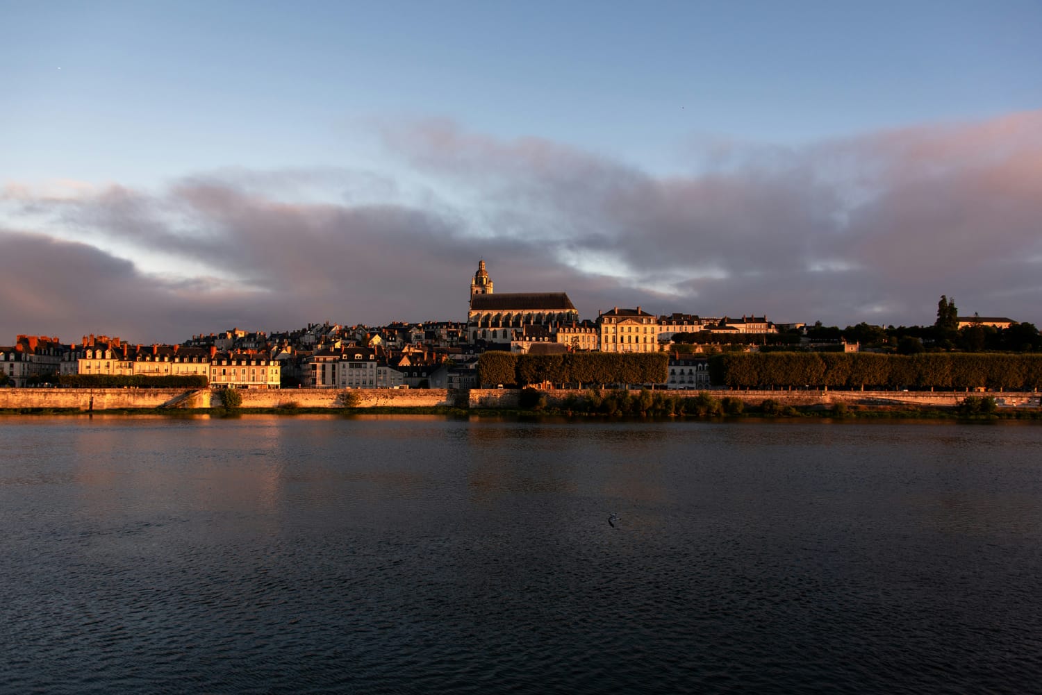 Vue de Blois, Loir-et-Cher — Votre Solution Digitale accompagne les artisans locaux