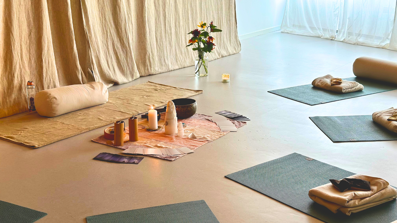 Fra studioet til Innland Yoga