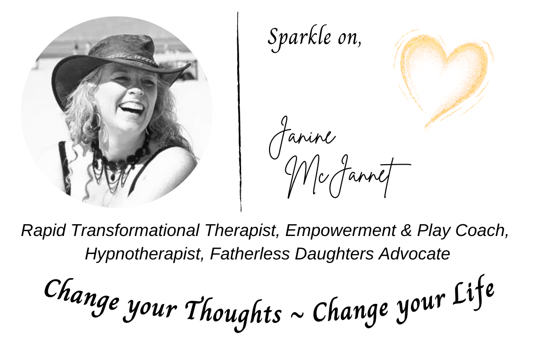 A person smiling and text

Description automatically generated