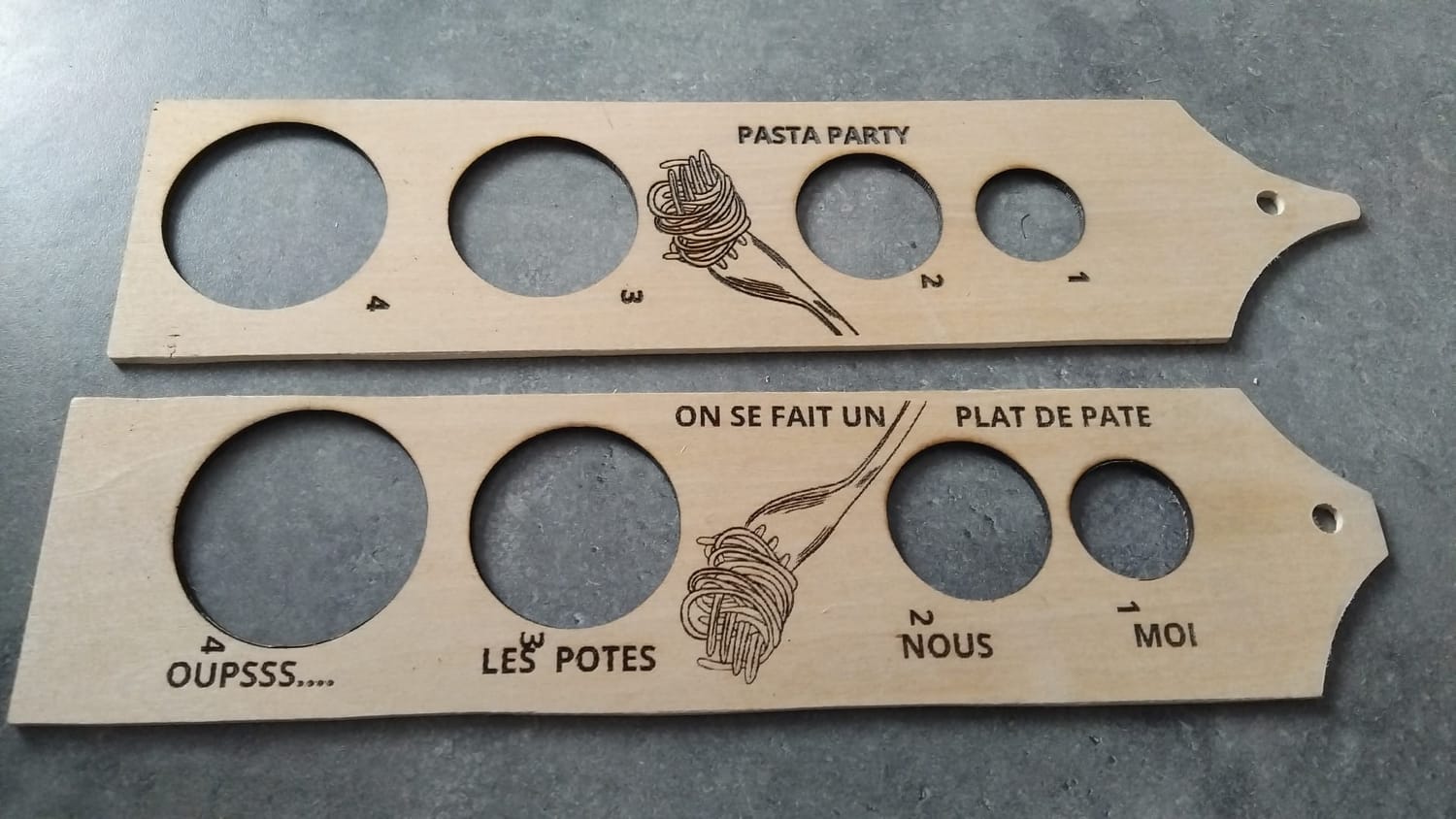 casse noix personnalisée a la demande
