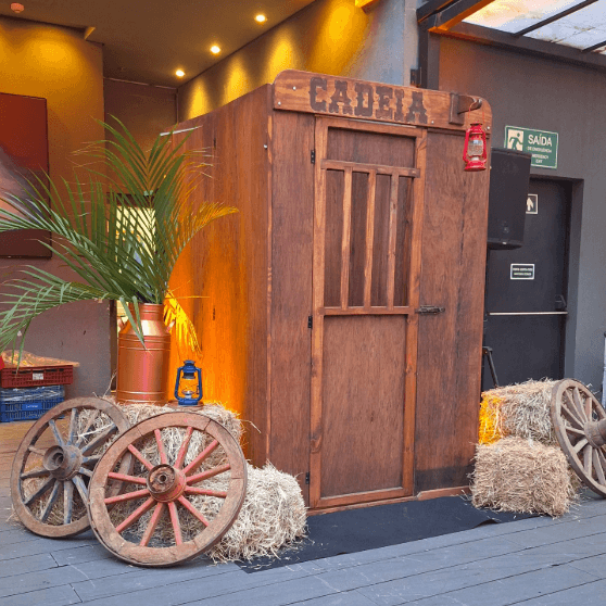 Saloon montado para Festa Country