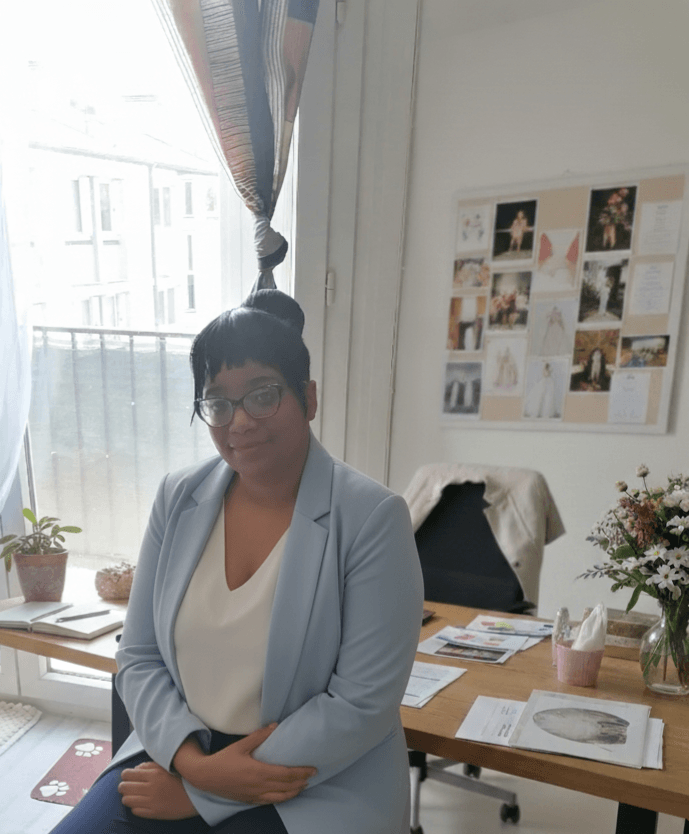 femme organisatrice d'evenements