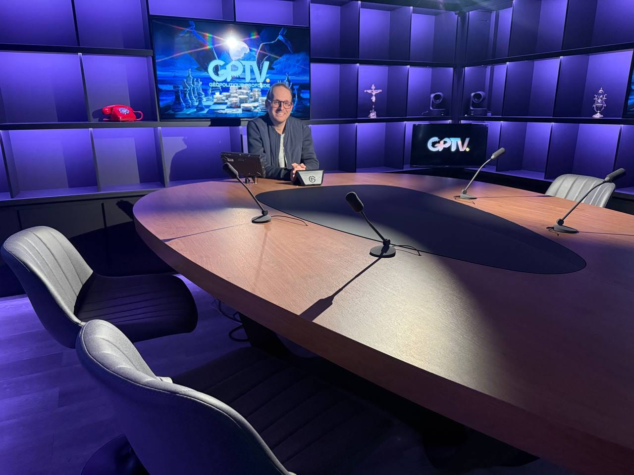Table du plateau studio GPTV