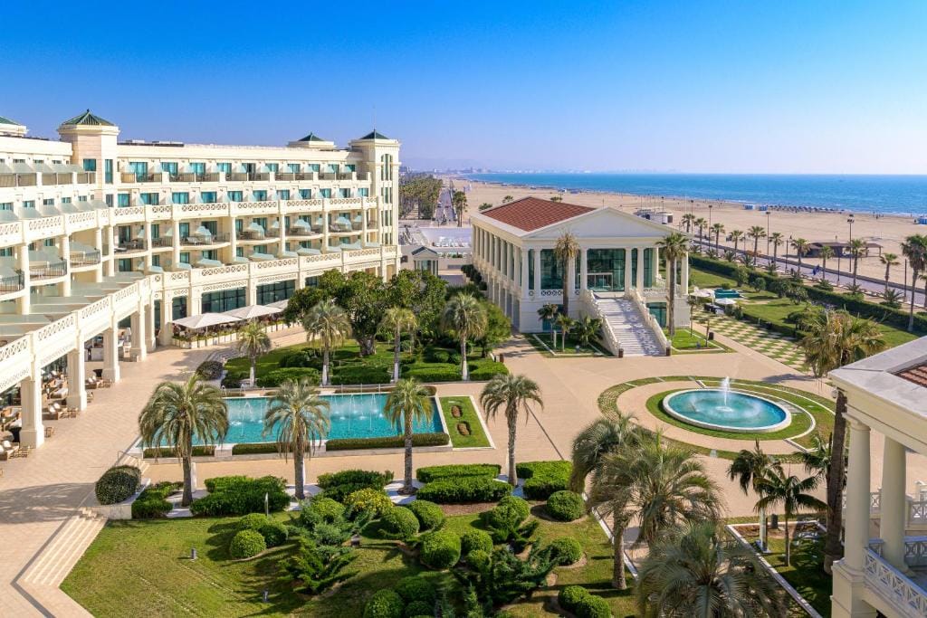 best-hotel-near-the-beach-valencia
