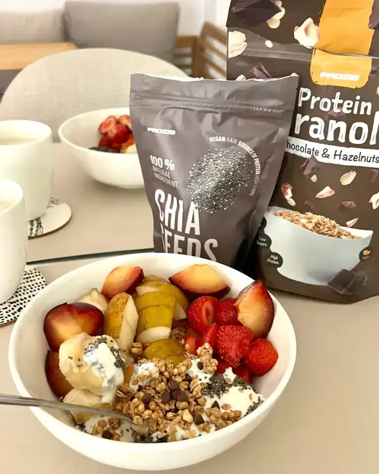 prozis chiasiement ja granola testissä aamupalalla