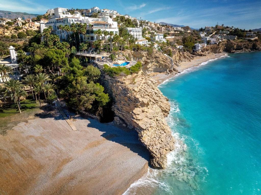 villa-resort-spain