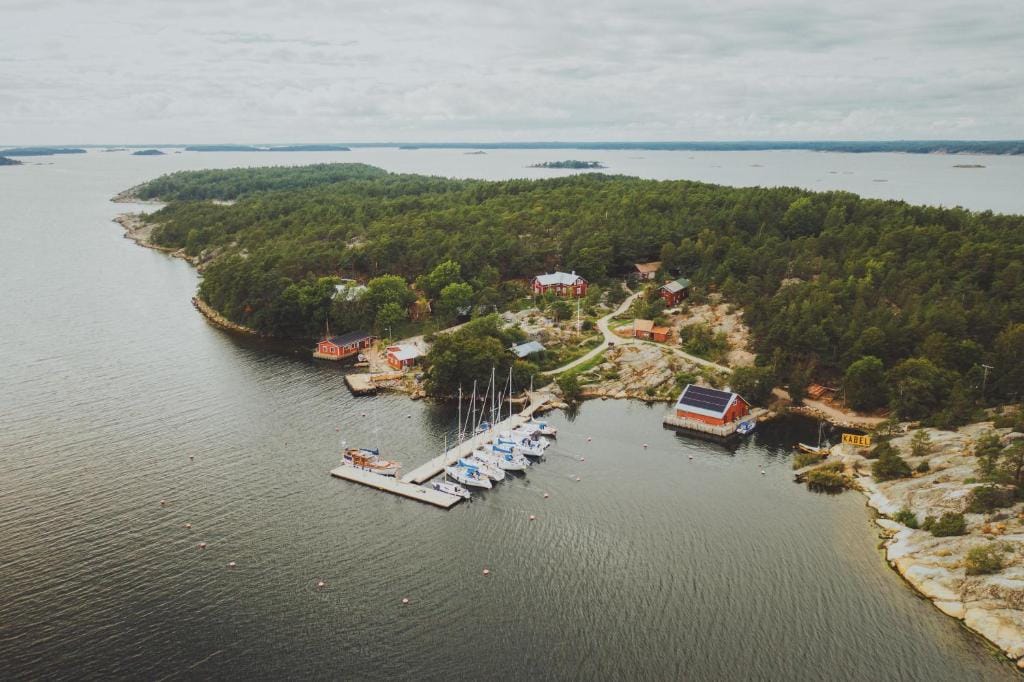 stay-in-finnish-archipelago