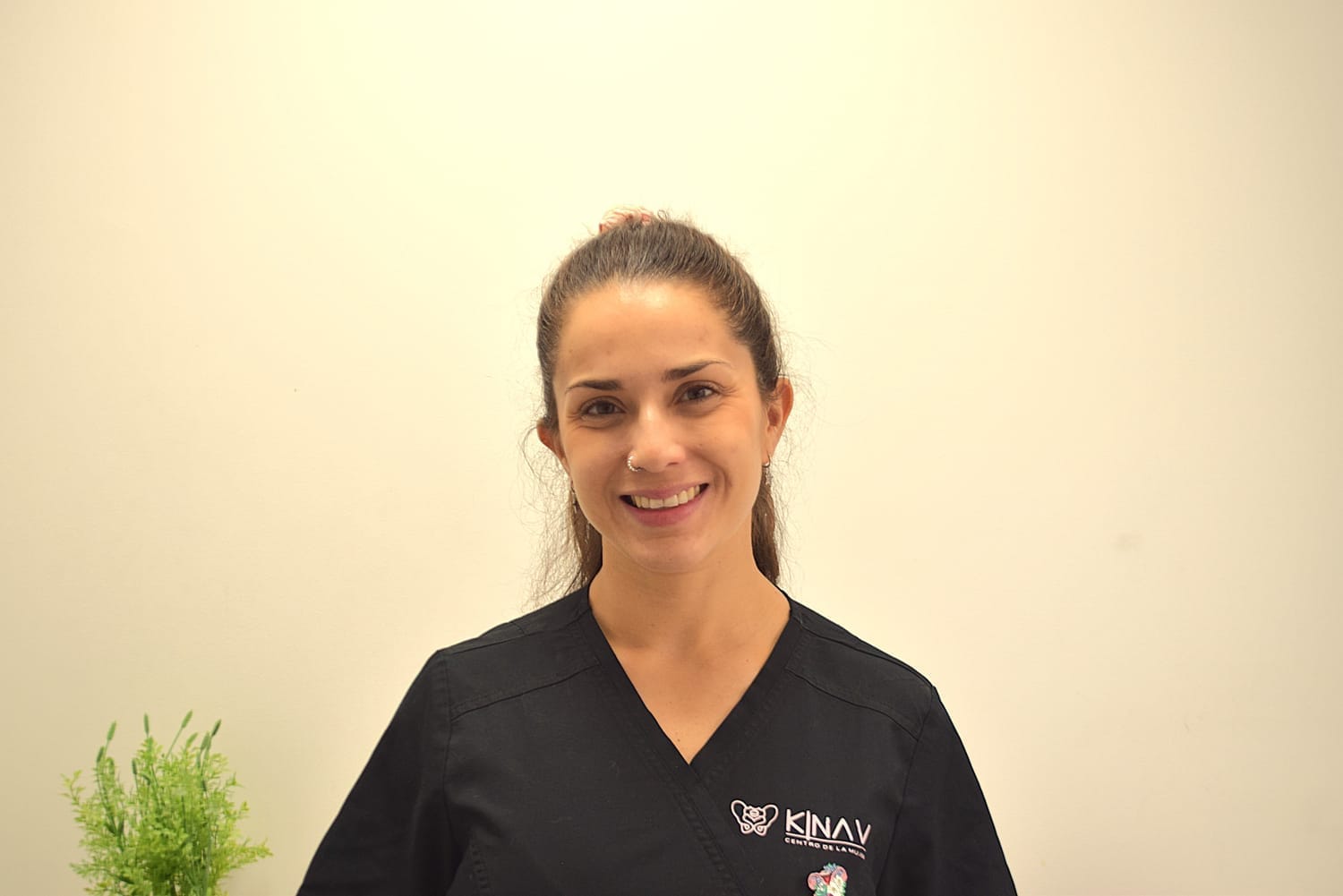 Paula Ávila, Fundadora de Kinav